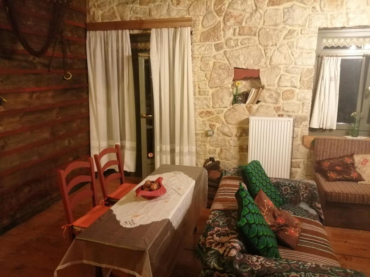 Yono'S Traditional House Ano Ravenia Exteriér fotografie